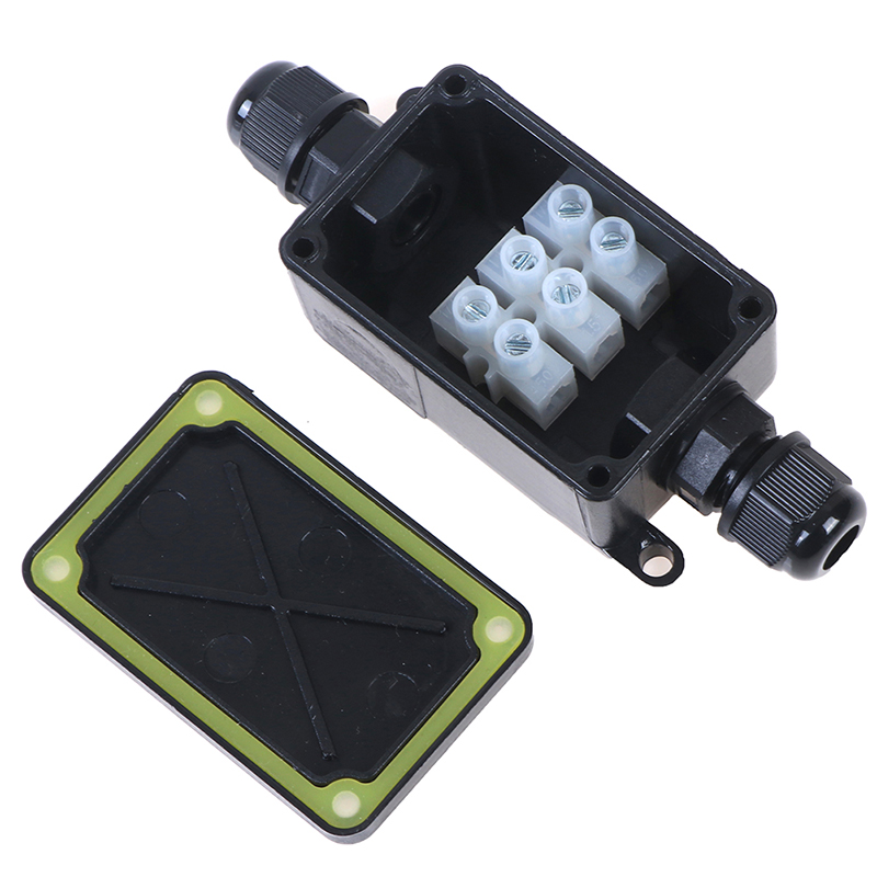 2 Way Outdoor Waterproof IP66  - огляд і ціна Outdoor Power Distribution Box